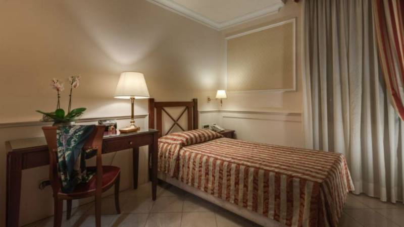 Hotel-Palazzo-Cardinal-Cesi-Roma-Camera-Singola-550727598-1088043033498847-6391334289091032805-n